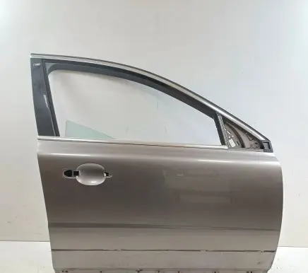 Volvo XC70 Front door