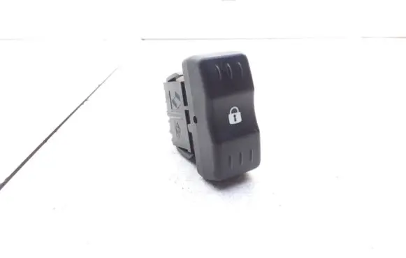 Renault Logan I Central locking switch button 213517