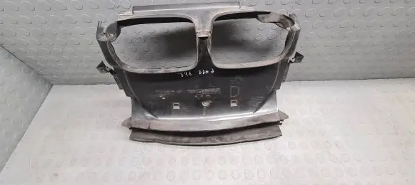 BMW 3 E46 Radiator support slam panel 8202832