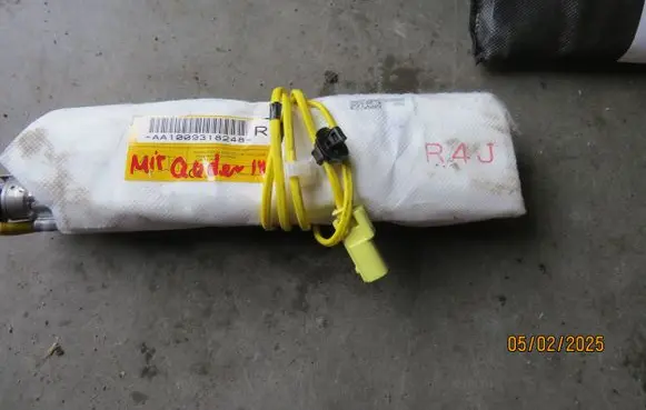 Mitsubishi Outlander Seat airbag AA1009318248 0589P1000