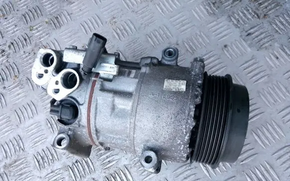 Mercedes-Benz A W169 Air conditioning (A/C) compressor (pump) A0022306811