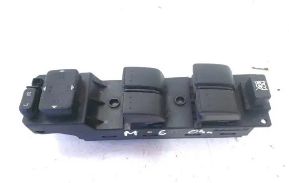 Mazda 6 Electric window control switch