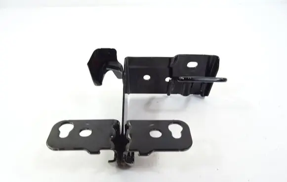 Mazda 3 III Seat adjustment handle