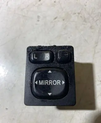 Toyota RAV 4 (XA30) Wing mirror switch 769747A