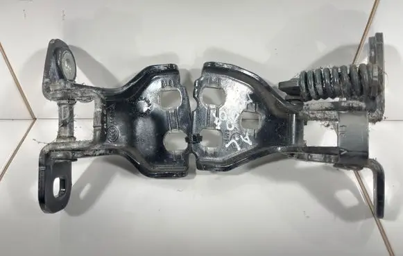 Jeep Grand Cherokee (WK) Rear door hinge set A046923