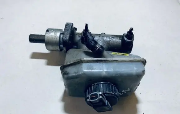 Opel Vectra B Master brake cylinder 5676