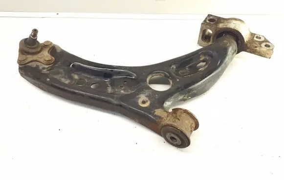 Front lower control arm/wishbone