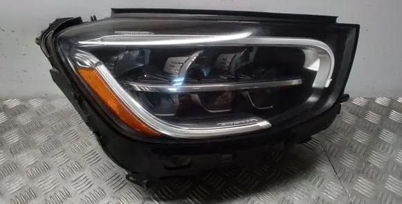 Mercedes-Benz GLC C253 Headlight/headlamp A2539067401