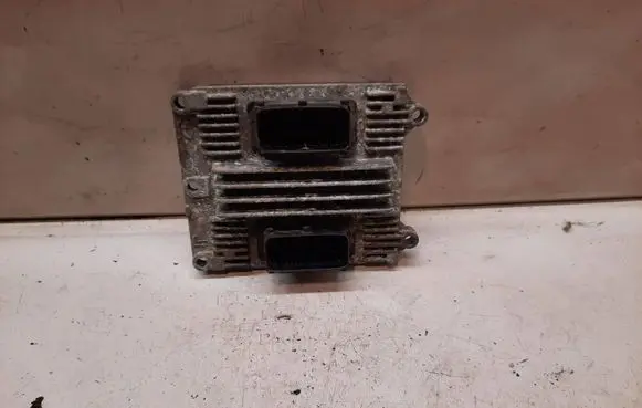 Opel Zafira A Engine control unit/module 09391263 12202143 G01002