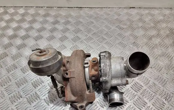 Toyota Corolla Verso E121 Turbo 17201