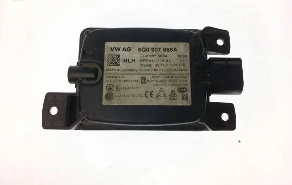 Volkswagen Golf VII Blind spot module 5Q0907686A 6PZ01171901