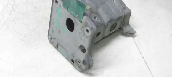 Volvo XC60 Front bumper shock/impact absorber 