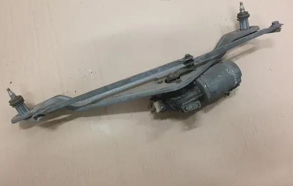 Volkswagen Golf I Front wiper linkage 171955113 171955611