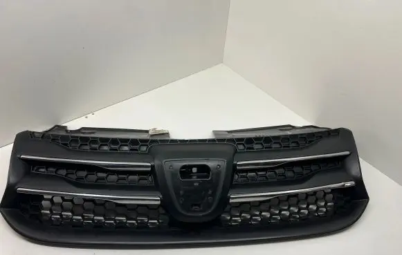 Dacia Sandero Front grill 623107634R