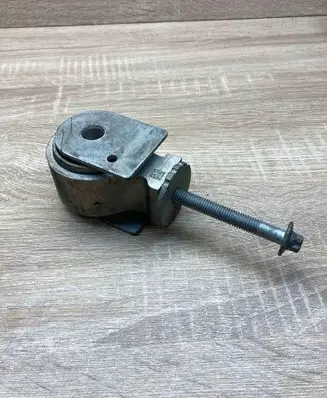 Mercedes-Benz E W213 Rear differential mounting bracket A2133508403