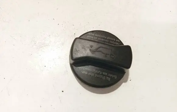 Volvo S80 Oil filler cap 026103485A