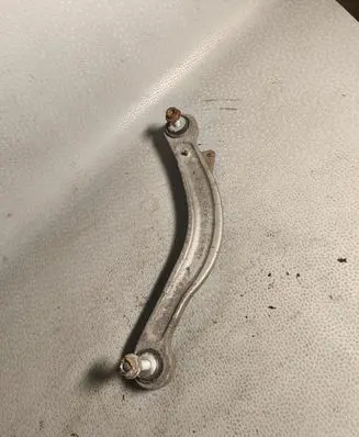 Mercedes-Benz E W212 Rear upper control arm/wishbone A20407
