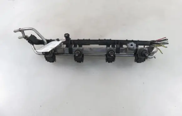 Audi A3 S3 8L Fuel main line pipe 06A906031A