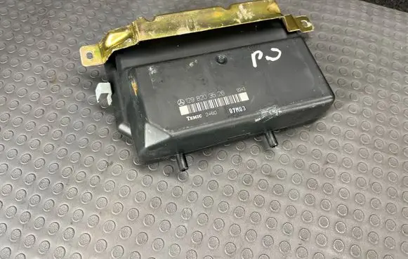 Mercedes-Benz SL R129 Seat control module 1298203526