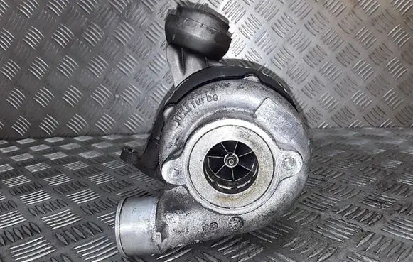 Toyota Auris 150 Turbo 172010r050
