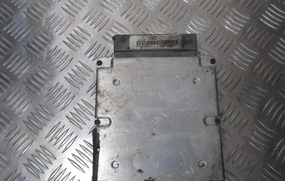Ford Focus Engine control unit/module 97kb12a650ac 97kb-12a650-ac