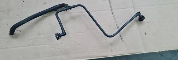 Audi A5 Sportback 8TA Breather/breather pipe/hose 8K0121081BH