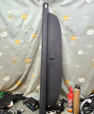 Volkswagen Golf IV Parcel shelf load cover mount bracket 8U0863653