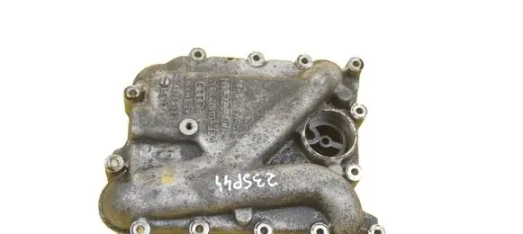 Audi A6 S6 C6 4F Breather/breather pipe/hose 06E10377B BDW