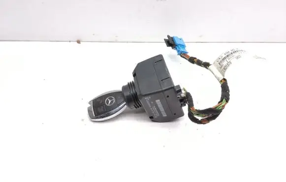 Mercedes-Benz ML W164 Ignition lock A1649051600 7351091