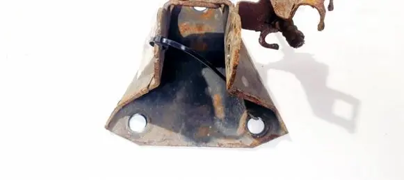 Ford Ka Bracket in trunk/boot c496c544