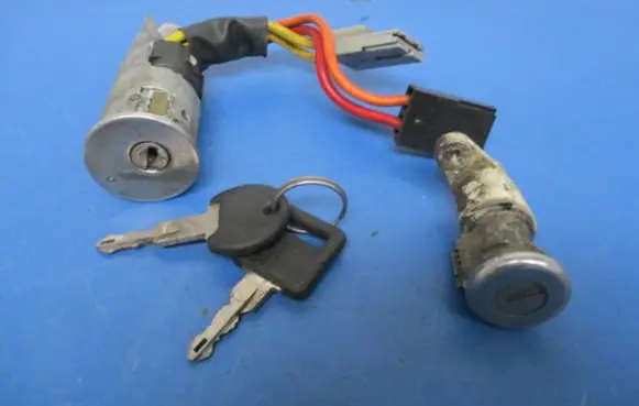 Renault 19 Ignition lock