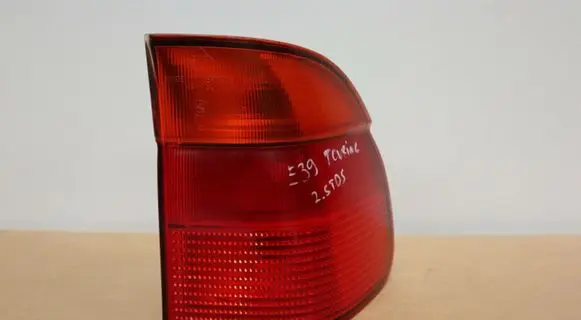 BMW 5 E39 Rear/tail lights 8361672