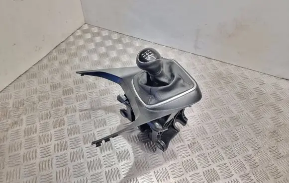 Gear shifter/selector