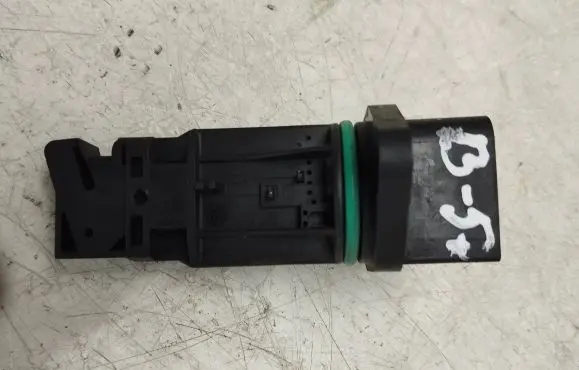 Volkswagen PASSAT B5.5 Mass air flow meter F00C2G2055 291252