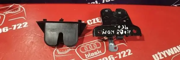 Audi A4 S4 B5 8D Tailgate/trunk/boot lock/catch/latch 8D9827505A