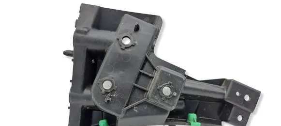 Volvo V60 Front bumper mounting bracket 31323832