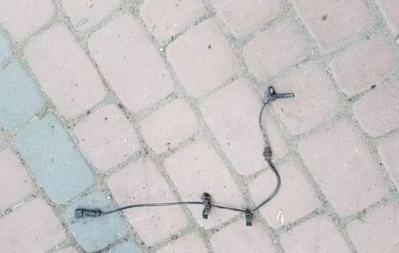 Opel Zafira C ABS rear brake sensor 13315320