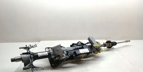 Steering wheel axle set