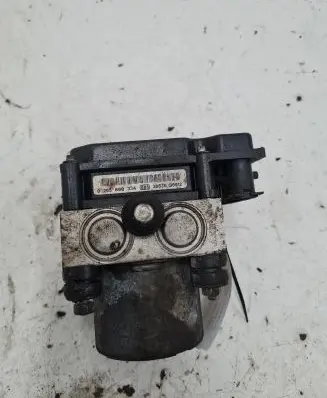 Nissan Primera ABS Pump 0265800334