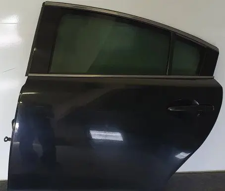Mazda 6 Rear door