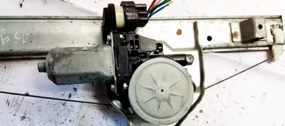 Mitsubishi Pajero Rear door window regulator motor