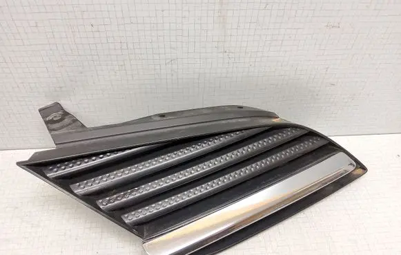 Nissan Primera Front bumper lower grill 62320AU300