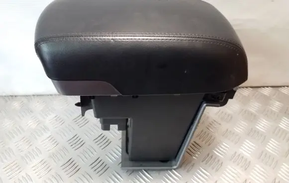 Hyundai ix35 Armrest