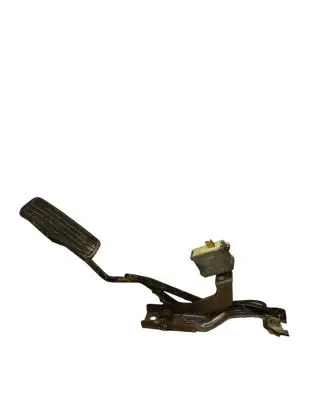 Subaru Outback Accelerator throttle pedal