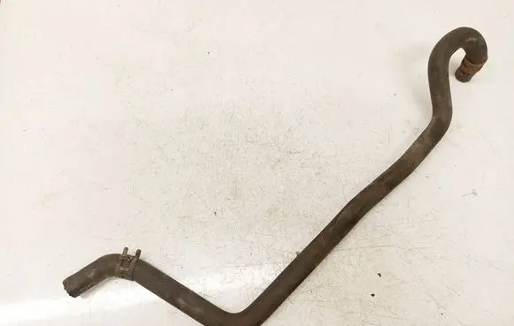 Toyota Avensis T250 Engine coolant pipe/hose 