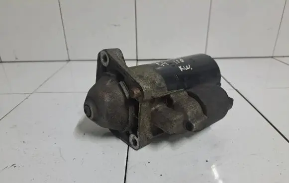 Volvo XC70 Starter motor 0001109252