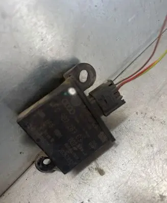 Audi A6 S6 C6 4F Tire pressure sensor 4F0907283 200628 0533004002