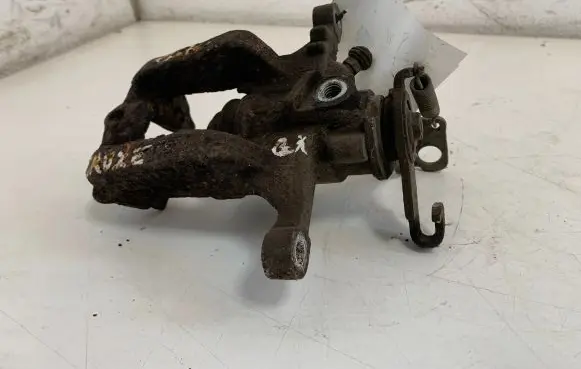 Chevrolet Cruze Rear brake caliper