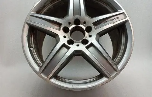 Mercedes-Benz E W212 R18 alloy rim A2124012602