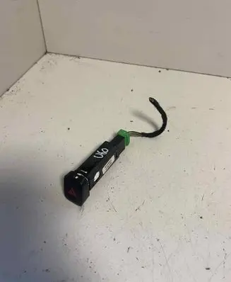 Volvo V60 Hazard light switch 9123681 11W234